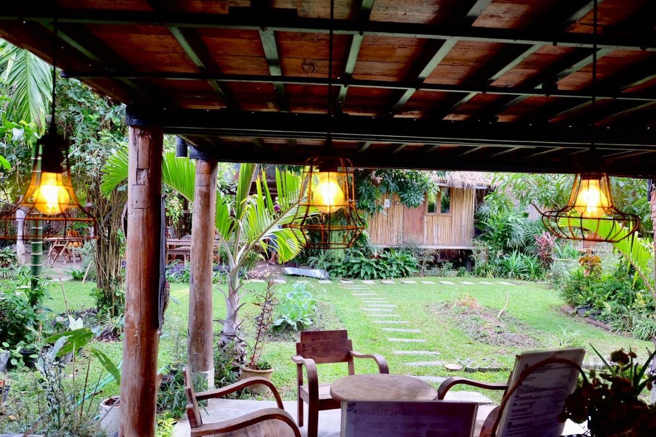 לינה וארוחת בוקר צ'יאנג מאי Lanna House Lanna Hut Chiangmai מראה חיצוני תמונה