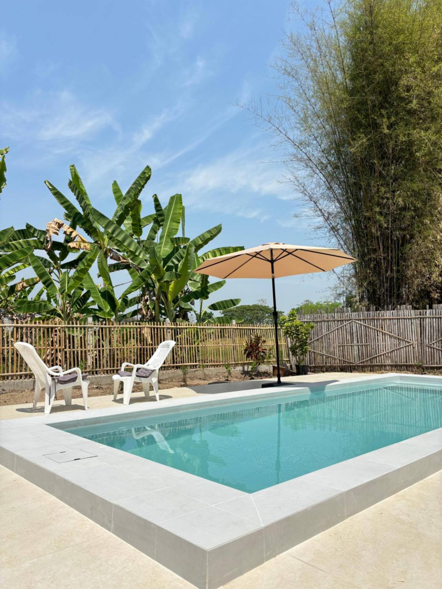 לינה וארוחת בוקר צ'יאנג מאי Lanna House Lanna Hut Chiangmai מראה חיצוני תמונה
