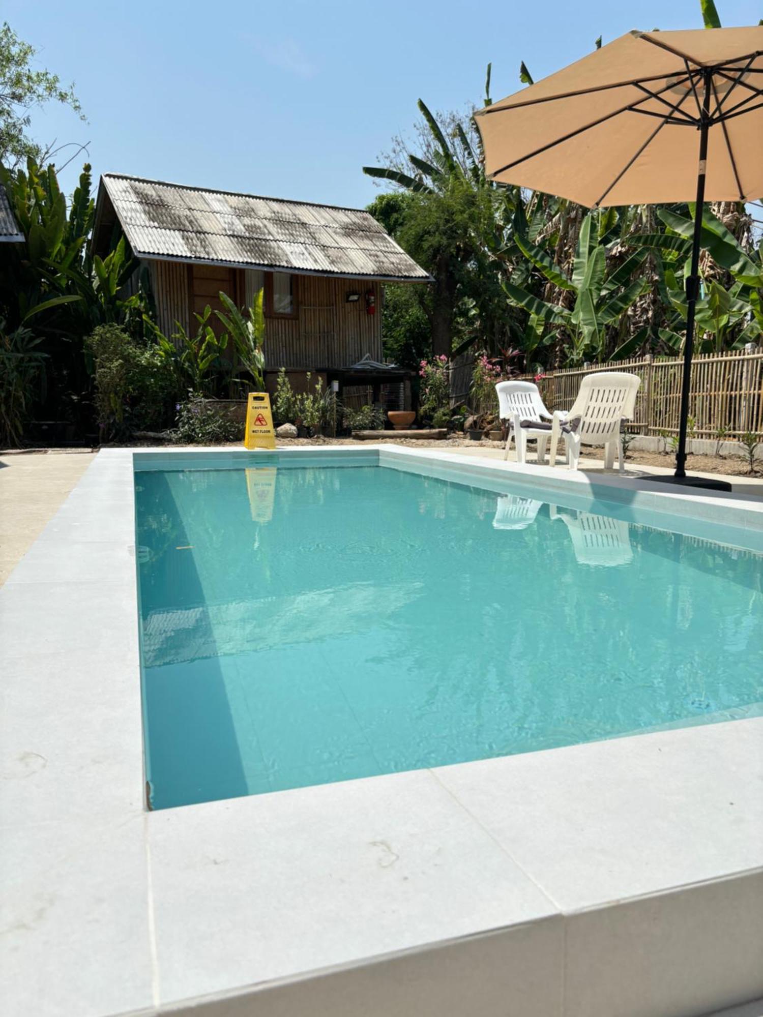 לינה וארוחת בוקר צ'יאנג מאי Lanna House Lanna Hut Chiangmai מראה חיצוני תמונה