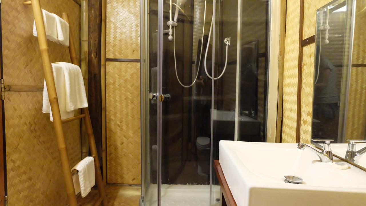 לינה וארוחת בוקר צ'יאנג מאי Lanna House Lanna Hut Chiangmai מראה חיצוני תמונה
